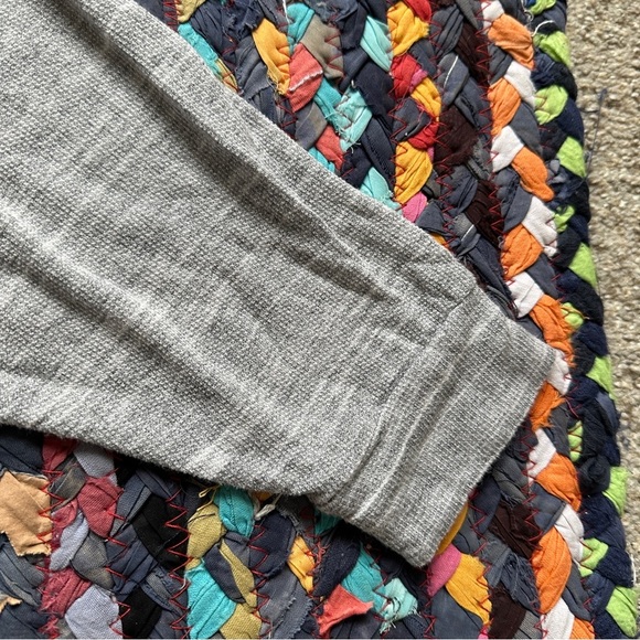 Y2K Wet Seal Gray Mustache Knit Shirt Raglan Sleeve Juniors Size XS 2010s Casual - Picture 8 of 16